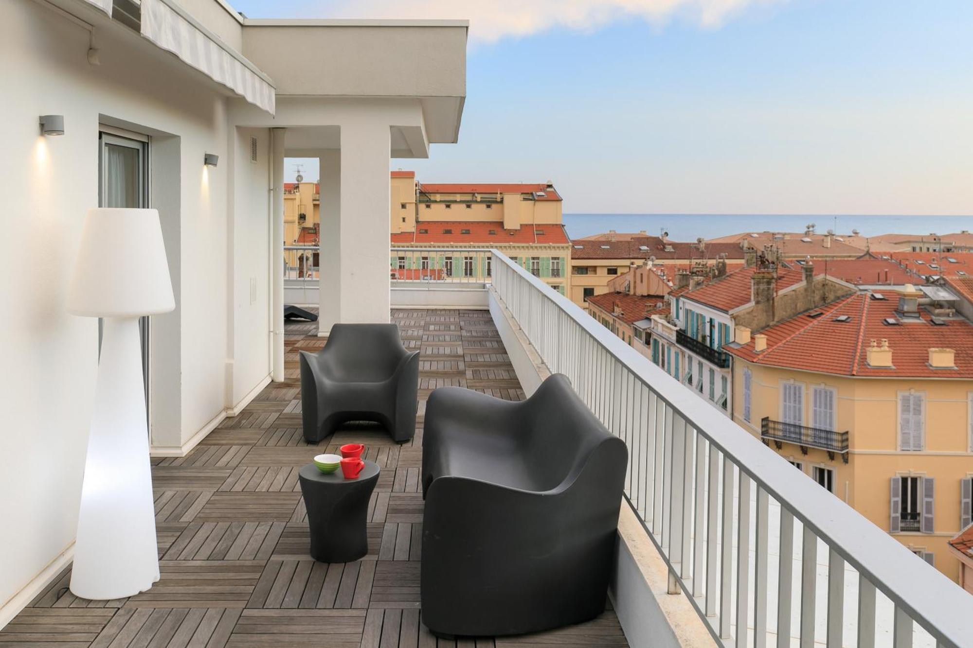 Ibis Styles Menton Centre Hotel Bagian luar foto