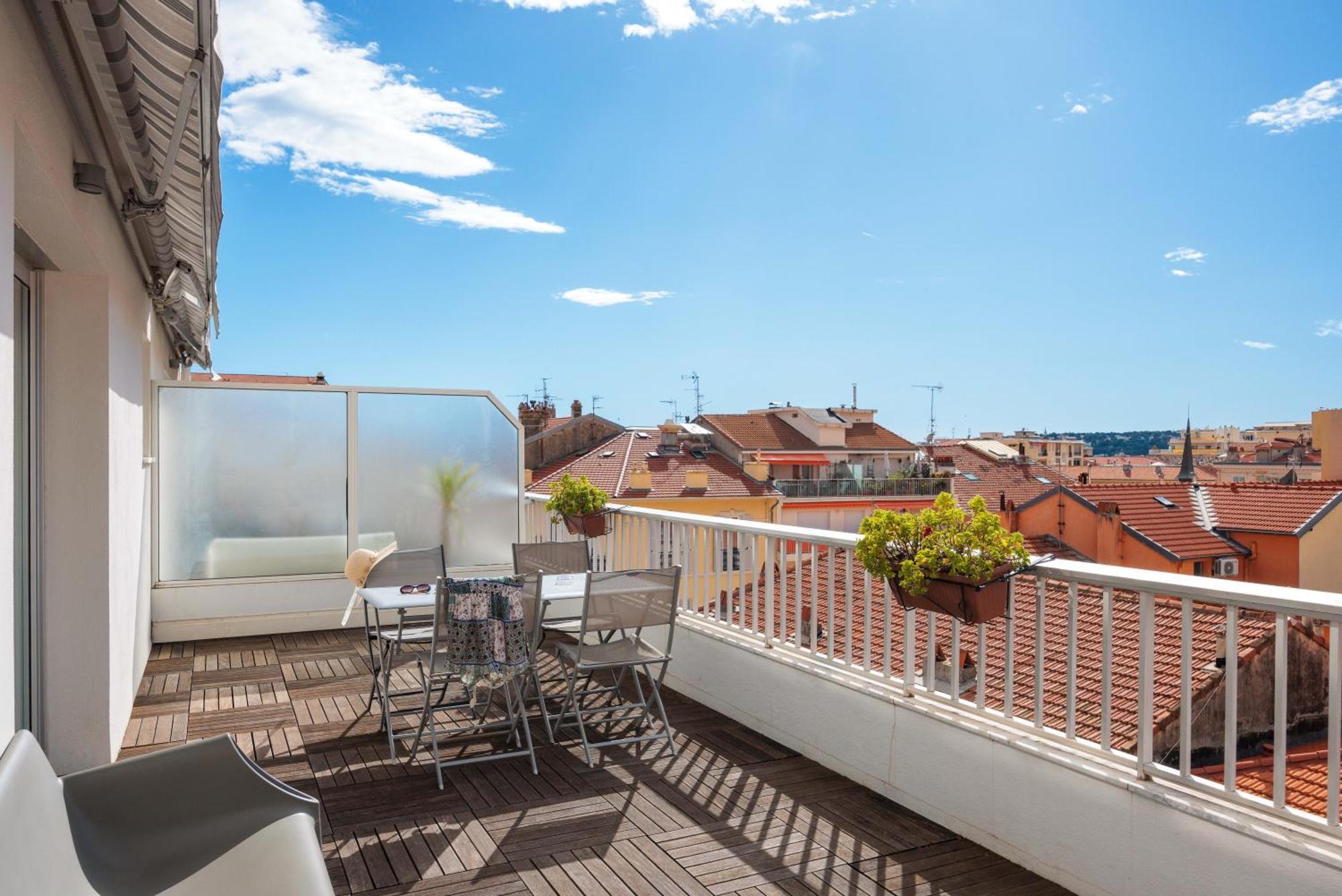 Ibis Styles Menton Centre Hotel Bagian luar foto