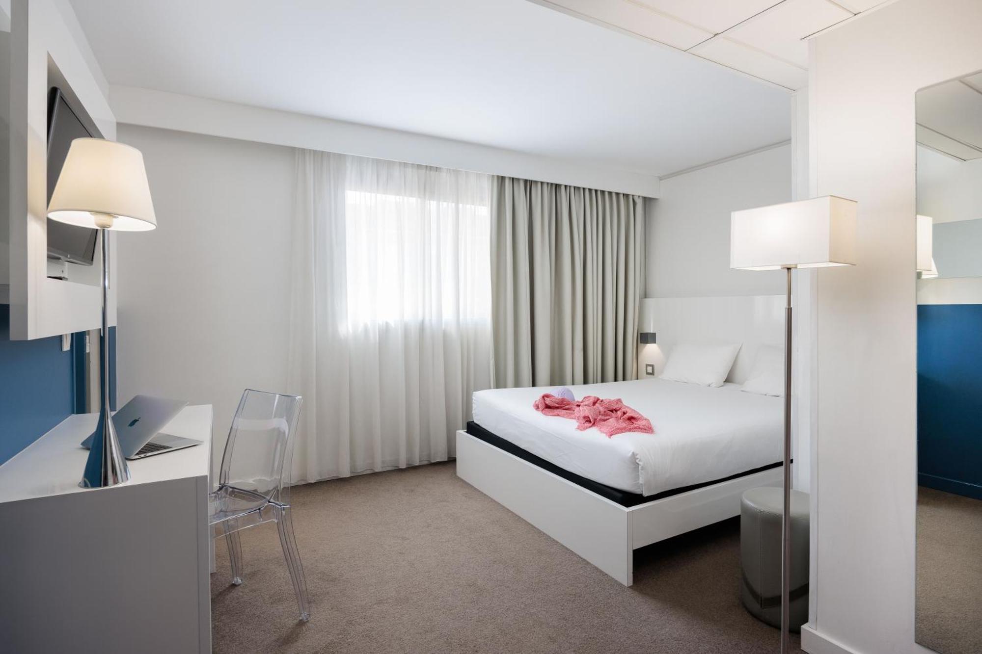 Ibis Styles Menton Centre Hotel Bagian luar foto