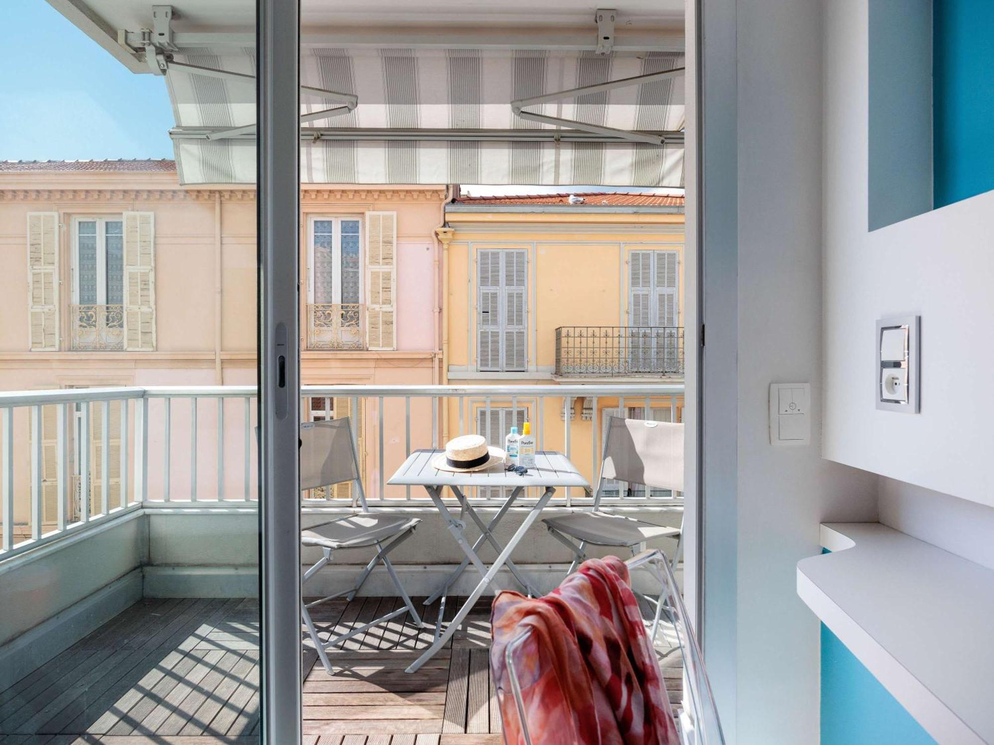 Ibis Styles Menton Centre Hotel Bagian luar foto