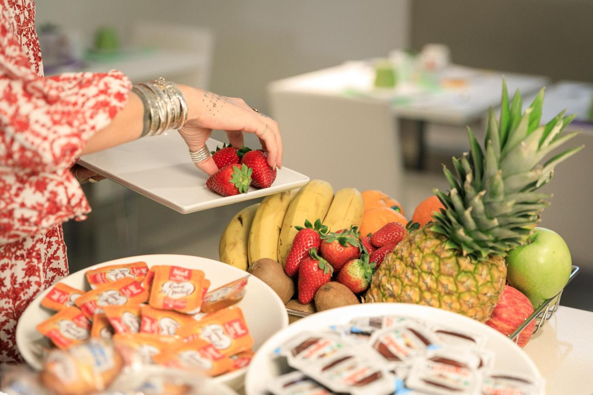 Ibis Styles Menton Centre Hotel Bagian luar foto