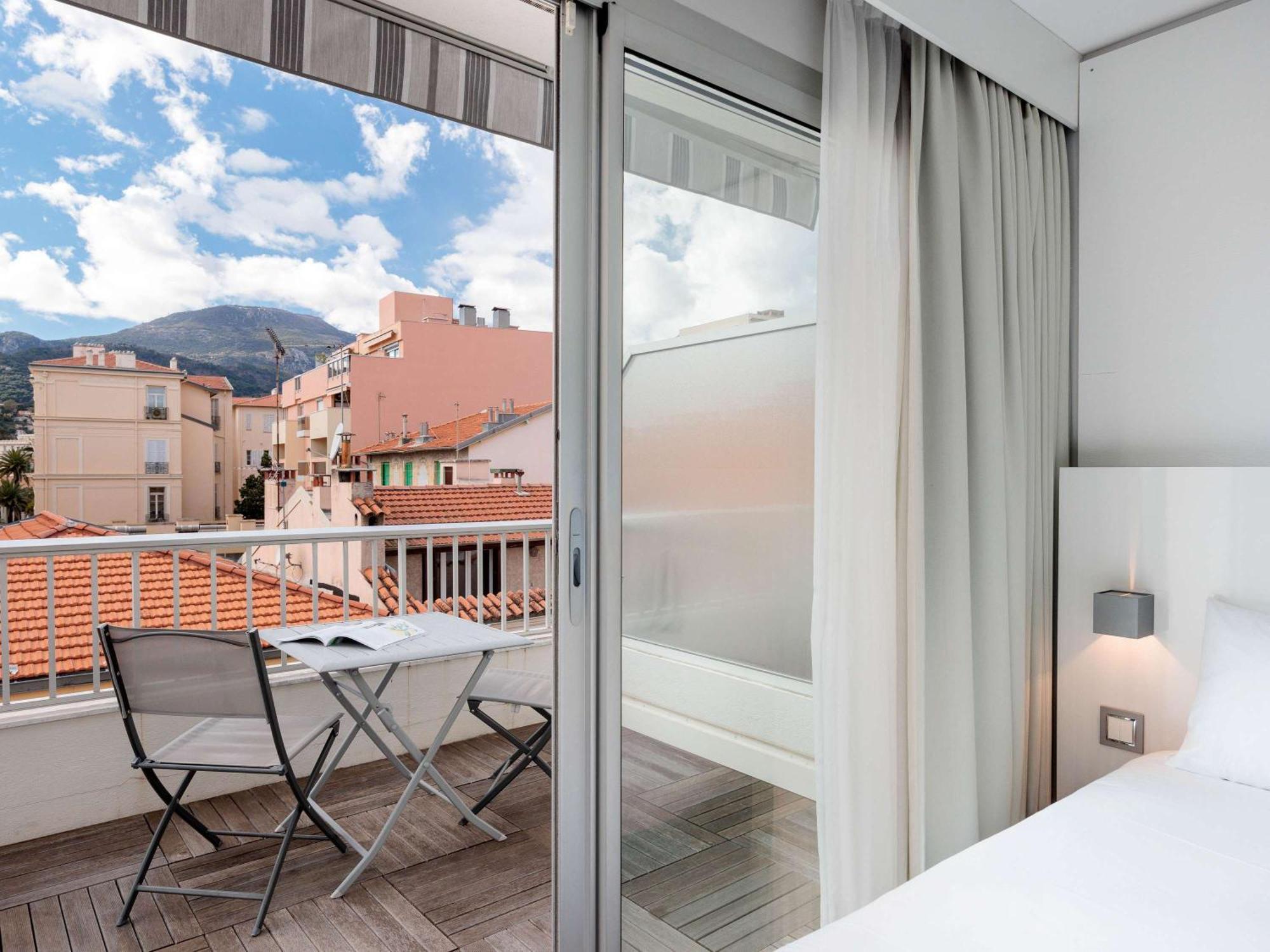 Ibis Styles Menton Centre Hotel Bagian luar foto